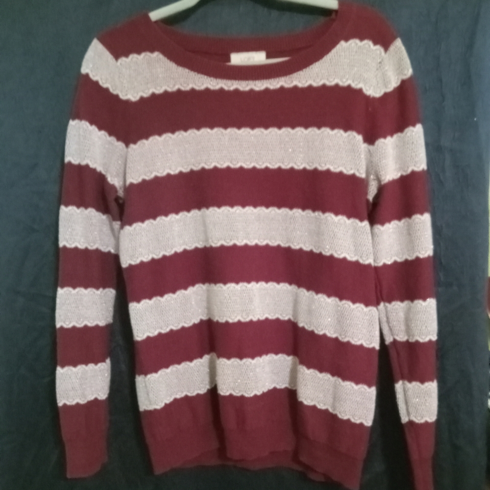 LOFT M SWEATER